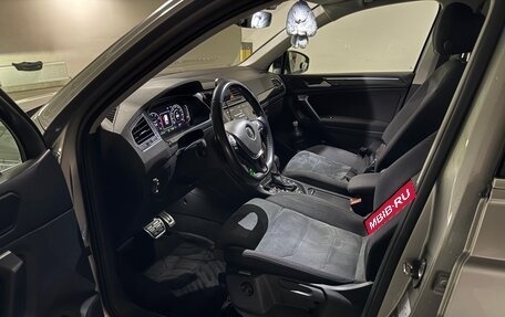 Volkswagen Tiguan II, 2019 год, 2 500 000 рублей, 9 фотография