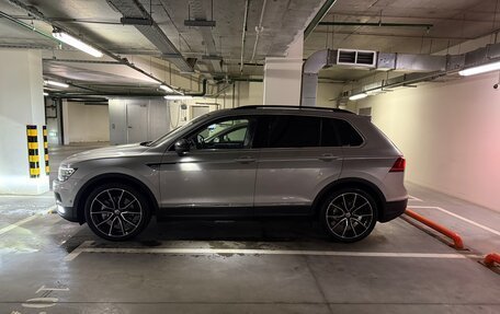 Volkswagen Tiguan II, 2019 год, 2 500 000 рублей, 15 фотография