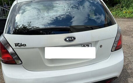 KIA Rio II, 2011 год, 650 000 рублей, 2 фотография