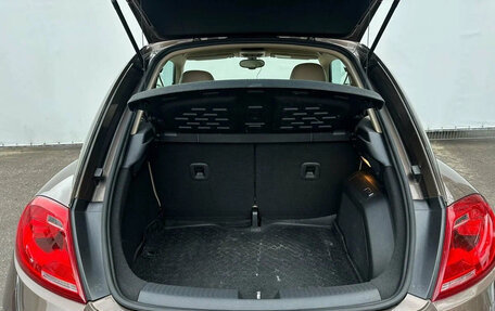 Volkswagen Beetle, 2014 год, 1 700 000 рублей, 6 фотография