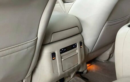 Infiniti QX56, 2011 год, 2 950 000 рублей, 25 фотография