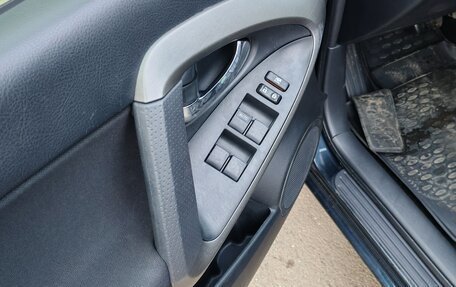 Toyota RAV4, 2012 год, 1 590 000 рублей, 14 фотография