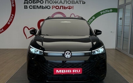 Volkswagen Tiguan, 2024 год, 4 500 000 рублей, 2 фотография