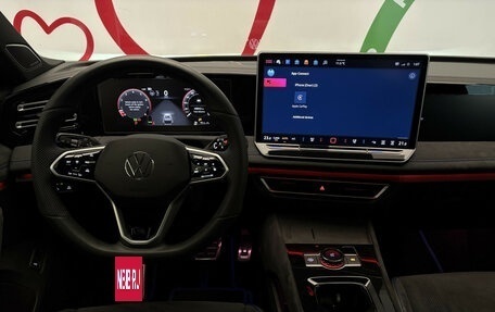 Volkswagen Tiguan, 2024 год, 4 500 000 рублей, 11 фотография