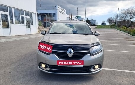 Renault Logan II, 2018 год, 987 000 рублей, 2 фотография