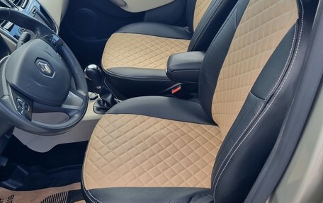 Renault Logan II, 2018 год, 987 000 рублей, 27 фотография