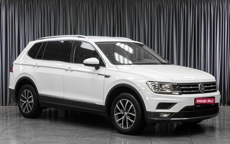 Volkswagen Tiguan II, 2018 год, 2 194 000 рублей, 1 фотография