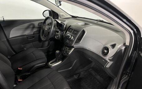 Chevrolet Aveo III, 2014 год, 980 000 рублей, 14 фотография