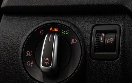 Volkswagen Tiguan I, 2011 год, 1 399 000 рублей, 16 фотография