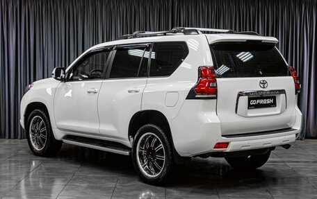 Toyota Land Cruiser Prado 150 рестайлинг 2, 2010 год, 3 199 000 рублей, 2 фотография