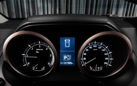 Toyota Land Cruiser Prado 150 рестайлинг 2, 2010 год, 3 199 000 рублей, 12 фотография