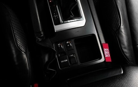 Toyota Land Cruiser Prado 150 рестайлинг 2, 2010 год, 3 199 000 рублей, 24 фотография