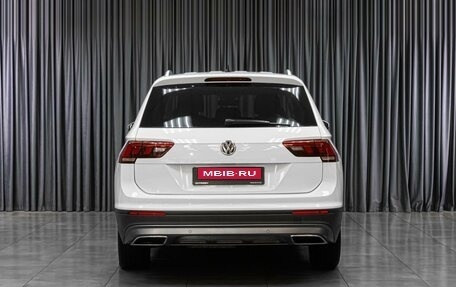 Volkswagen Tiguan II, 2018 год, 2 194 000 рублей, 4 фотография