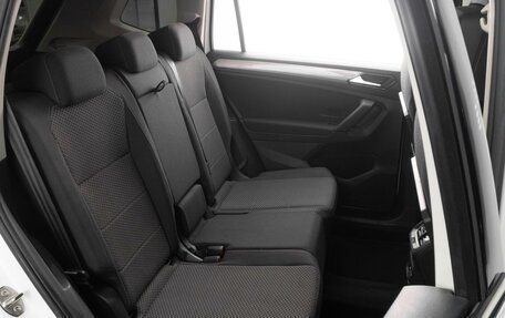 Volkswagen Tiguan II, 2018 год, 2 194 000 рублей, 7 фотография