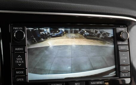 Mitsubishi Outlander III рестайлинг 3, 2013 год, 1 699 000 рублей, 13 фотография