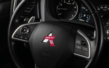 Mitsubishi Outlander III рестайлинг 3, 2013 год, 1 699 000 рублей, 21 фотография