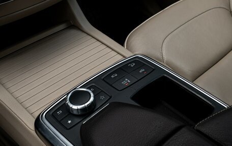 Mercedes-Benz M-Класс, 2013 год, 2 240 000 рублей, 17 фотография