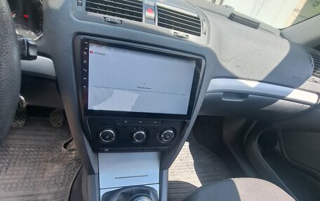 Skoda Octavia, 2013 год, 900 000 рублей, 4 фотография