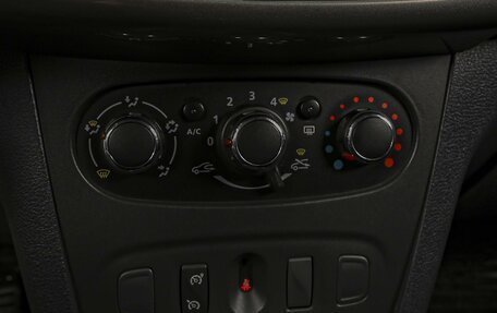 Renault Sandero II рестайлинг, 2018 год, 859 000 рублей, 14 фотография