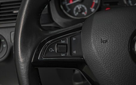 Skoda Rapid I, 2018 год, 1 389 000 рублей, 19 фотография