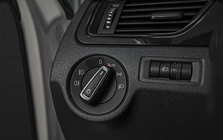 Skoda Rapid I, 2018 год, 1 389 000 рублей, 16 фотография