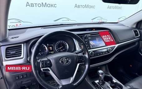 Toyota Highlander III, 2018 год, 3 450 000 рублей, 7 фотография