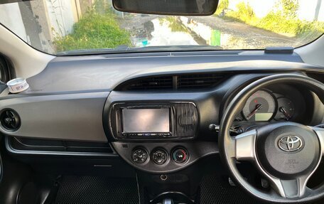 Toyota Vitz, 2016 год, 690 000 рублей, 19 фотография