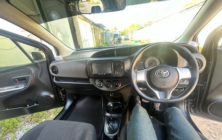 Toyota Vitz, 2016 год, 690 000 рублей, 12 фотография