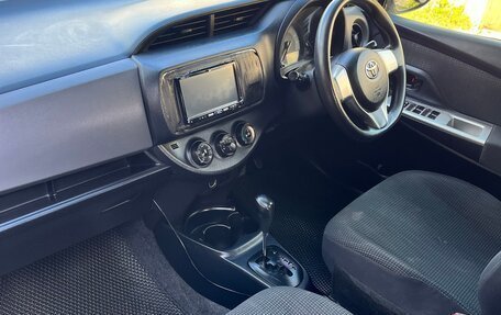 Toyota Vitz, 2016 год, 690 000 рублей, 21 фотография