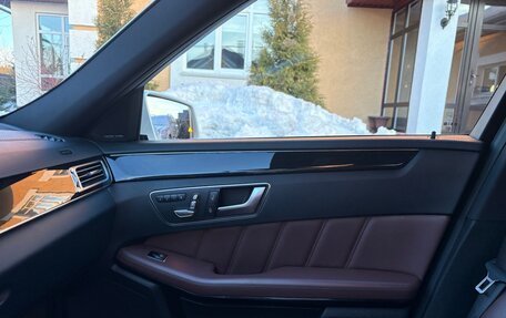 Mercedes-Benz E-Класс, 2013 год, 2 650 000 рублей, 11 фотография