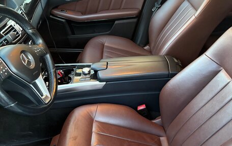 Mercedes-Benz E-Класс, 2013 год, 2 650 000 рублей, 14 фотография