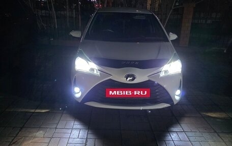 Toyota Vitz, 2018 год, 1 150 000 рублей, 2 фотография