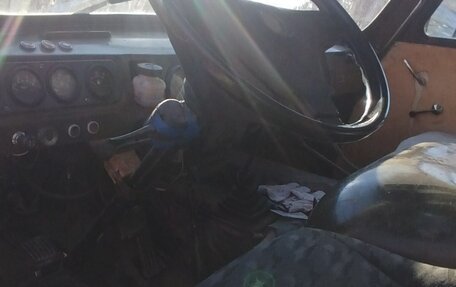 ЛуАЗ 3151, 1985 год, 150 000 рублей, 8 фотография