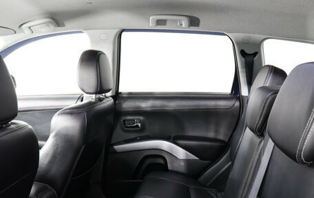 Mitsubishi Outlander III рестайлинг 3, 2010 год, 1 149 000 рублей, 9 фотография