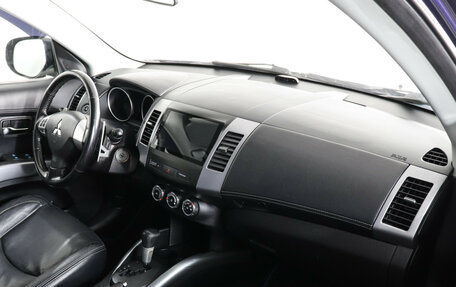 Mitsubishi Outlander III рестайлинг 3, 2010 год, 1 149 000 рублей, 8 фотография