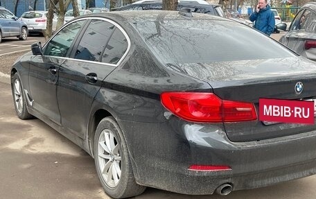 BMW 5 серия, 2020 год, 2 000 000 рублей, 2 фотография