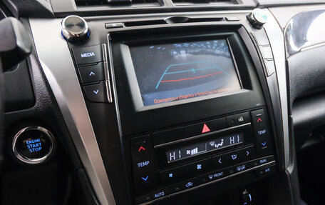 Toyota Camry, 2016 год, 1 849 000 рублей, 16 фотография