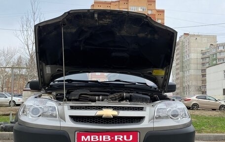 Chevrolet Niva I рестайлинг, 2013 год, 800 000 рублей, 18 фотография