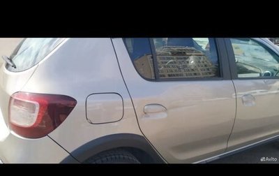 Renault Sandero II рестайлинг, 2018 год, 975 000 рублей, 1 фотография