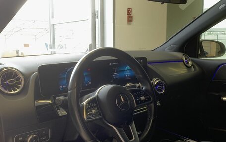 Mercedes-Benz B-Класс, 2018 год, 2 250 000 рублей, 8 фотография