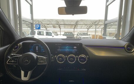 Mercedes-Benz B-Класс, 2018 год, 2 250 000 рублей, 9 фотография