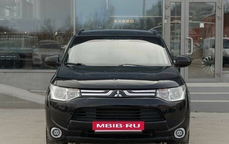 Mitsubishi Outlander III рестайлинг 3, 2012 год, 1 430 000 рублей, 2 фотография