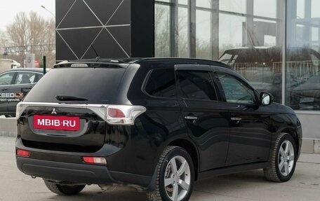 Mitsubishi Outlander III рестайлинг 3, 2012 год, 1 430 000 рублей, 5 фотография