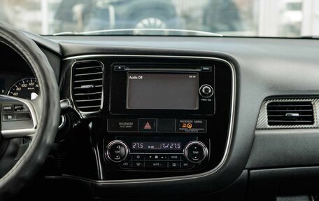 Mitsubishi Outlander III рестайлинг 3, 2012 год, 1 430 000 рублей, 9 фотография