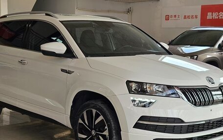 Skoda Karoq I, 2021 год, 1 310 000 рублей, 3 фотография