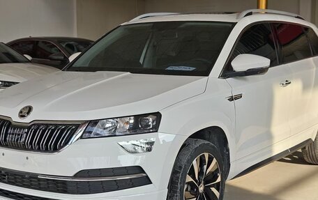 Skoda Karoq I, 2021 год, 1 310 000 рублей, 2 фотография