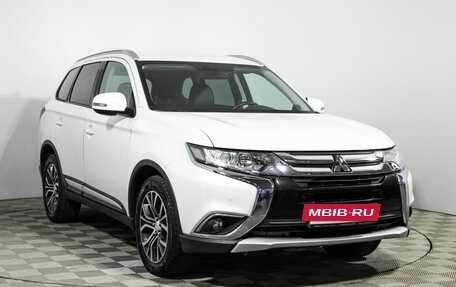 Mitsubishi Outlander III рестайлинг 3, 2018 год, 2 249 700 рублей, 3 фотография