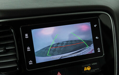 Mitsubishi Outlander III рестайлинг 3, 2018 год, 2 249 700 рублей, 17 фотография