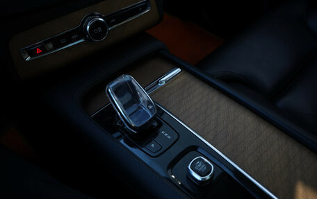Volvo XC90 II рестайлинг, 2021 год, 5 899 000 рублей, 13 фотография