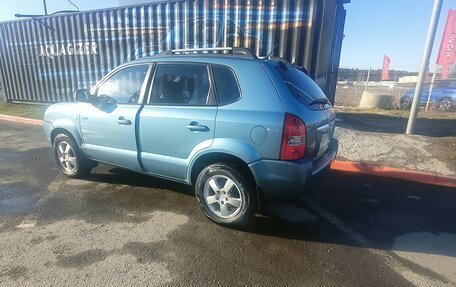 Hyundai Tucson III, 2008 год, 800 000 рублей, 2 фотография